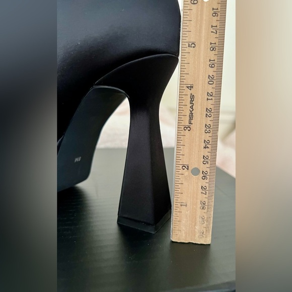 NIB Dolls Kill Widow Mourning Belle Heeled Booties Black Pointed Tow Bow Satin - Picture 8 of 13